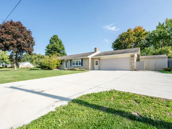 6399 Jericho Rd, Stevensville, MI 49127