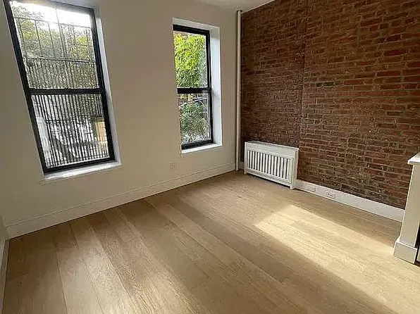 782 Amsterdam Ave APT 2B, New York, NY 10025