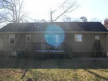 5th image of 24100 Bancroft Dr
