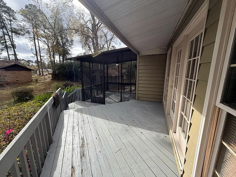 2124 Northwood Cir — Photo 50