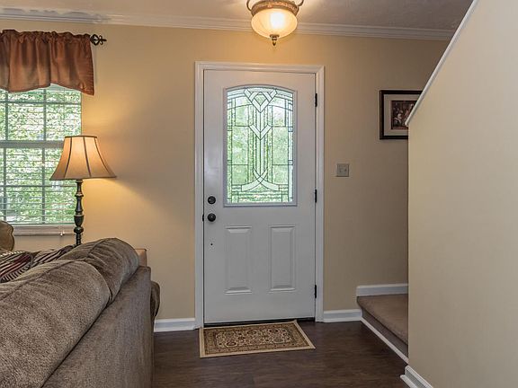 3rd image of 9105 Fairhaven Pl
