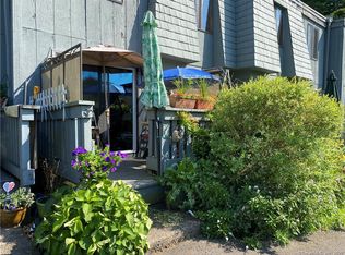 128 Trolley Crossing Ln #128, Middletown, CT 06457