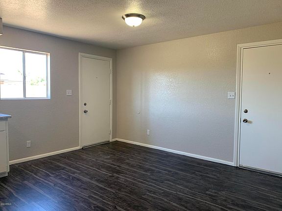 3rd image of 3508 E Winchcomb Dr