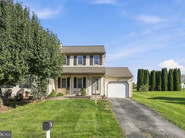 403 Groffdale Rd, Quarryville, PA 17566
