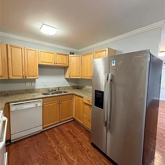 789 Jordan Ln #2 — Photo 8
