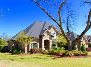 105 Bridgeway Dr, Warner Robins, GA 31088