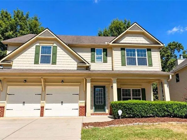 7495 Springbox Dr, Fairburn, GA 30213