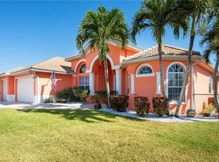 2007 NE 1st Ave, Cape Coral, FL 33909