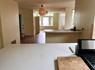 2436 N Rockwell St #2, Chicago, IL 60647