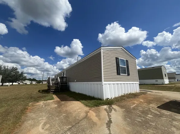 1255 Hunters Mountain Pkwy #1255, Troy, AL 36079
