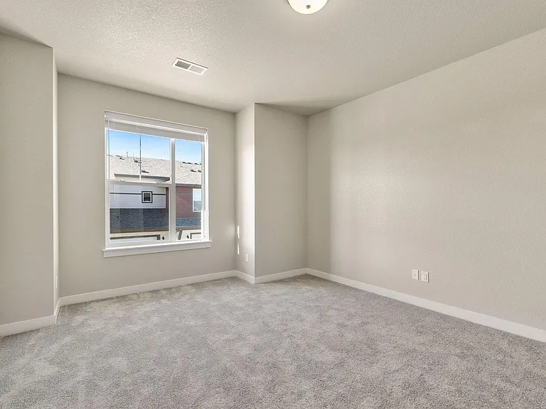 820 Schlagel St #7 — Photo 12