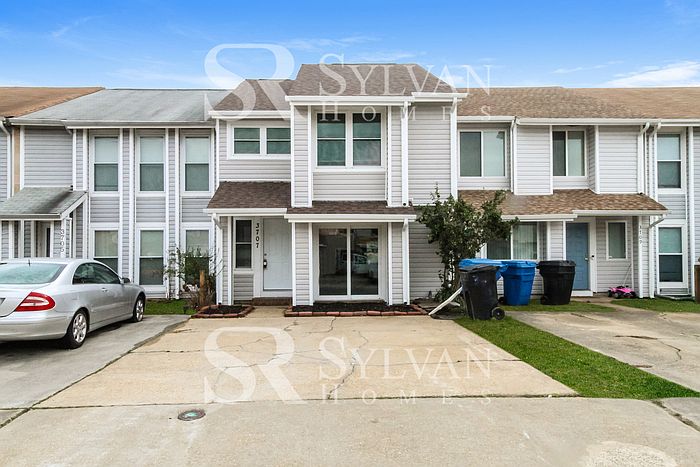 1st image of 3707 Chimney Creek Dr