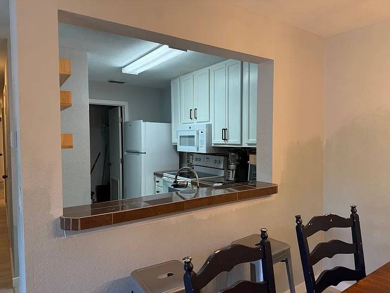 3705 SW 27th St #1218 — Photo 4