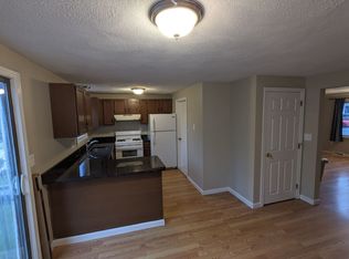 48 Mount Hope St APT 5, Lowell, MA 01854