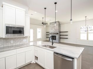 88 Fletcher Ridge Cir, Little Rock, AR 72223