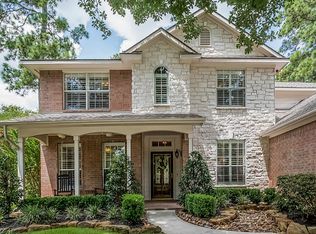 31 E Hobbit Glen Dr, Conroe, TX 77384