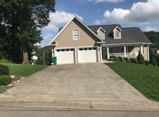 1255 Brookfield Dr, Morristown, TN 37814