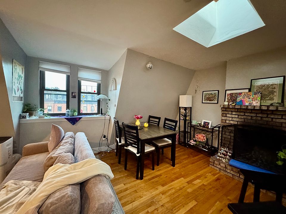 1st image of 469A Massachusetts Ave #5A