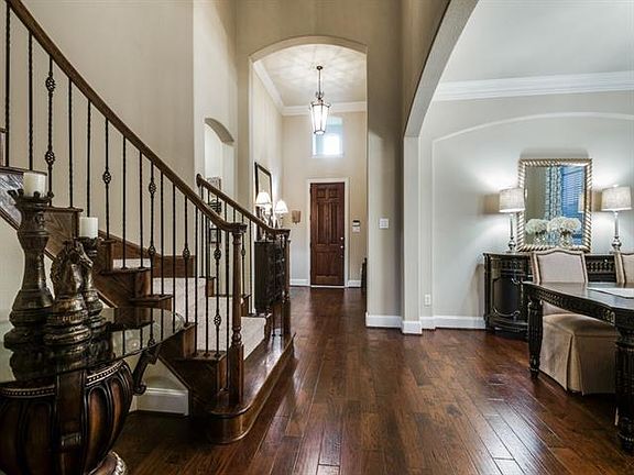 4th image of 830 Dentwood Trl