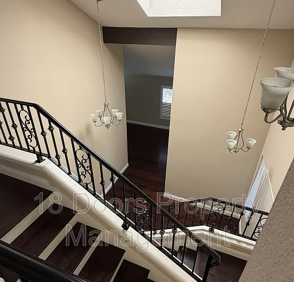 11035 Forestview Ln — Photo 16