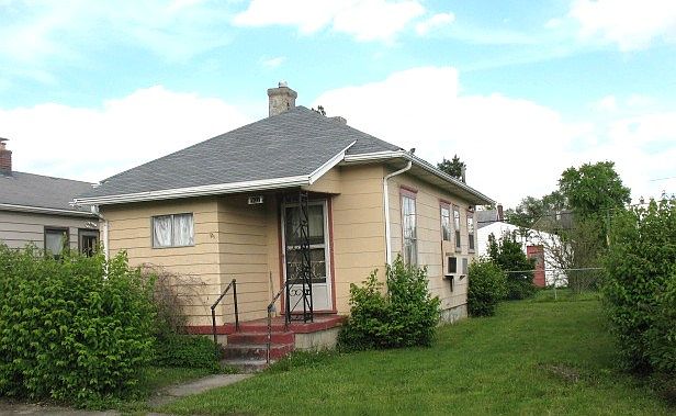 1st image of 502 Bentley St