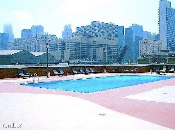clinton pool