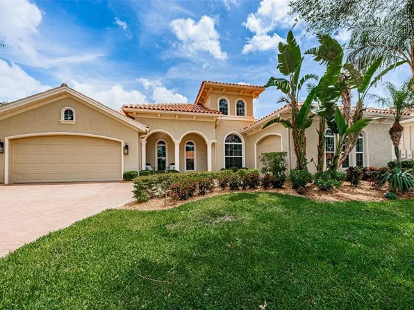 1052 Tuscany Dr, Trinity, FL 34655
