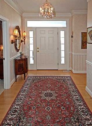 3rd image of 12 Mid Ponds Ln