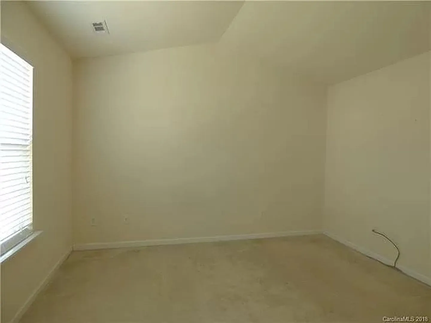 Room in 3 Bedroom Townhome at Derryrush Ave — Photo 2