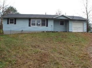 52444 56th St, Lawrence, MI 49064