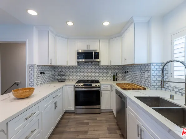 7301 W Manchester Ave Unit 106, Los Angeles, CA 90045