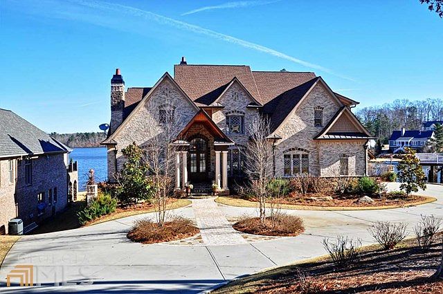 1st image of 47 W Cove Dr