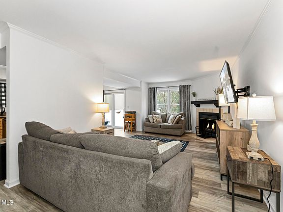 5th image of 216 Harvard Road