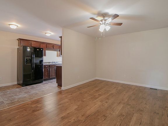 4th image of 505C Havendale Ct