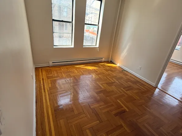 96 Lockwood Ave #3, Yonkers, NY 10701