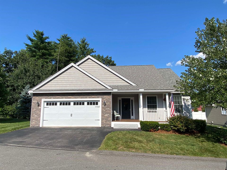 1st image of 2 Club House Way