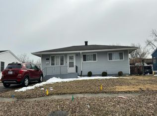 22423 Yates Ave, Sauk Village, IL 60411