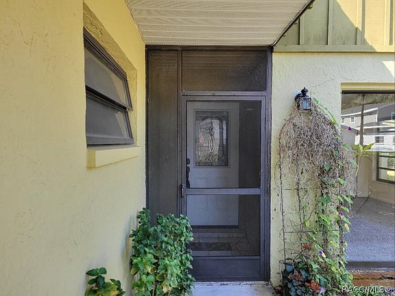 2nd image of 27 Jamaica St