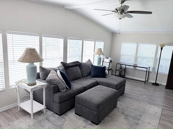 3rd image of 2235 Del Mar Dr #2235