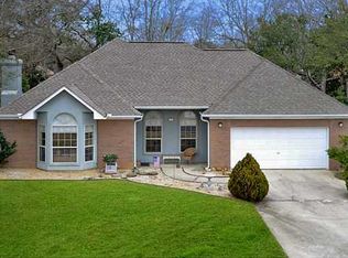 6833 Hilo St, Diamondhead, MS 39525