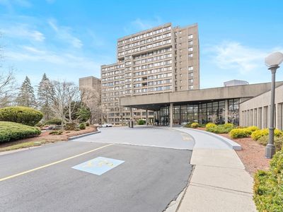 250 Hammond Pond Pkwy APT 1406S, Newton, MA, 02467