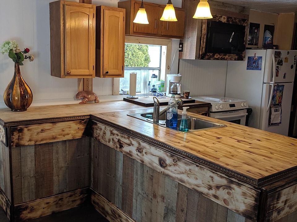 1st image of 665 Saco St Lot 097