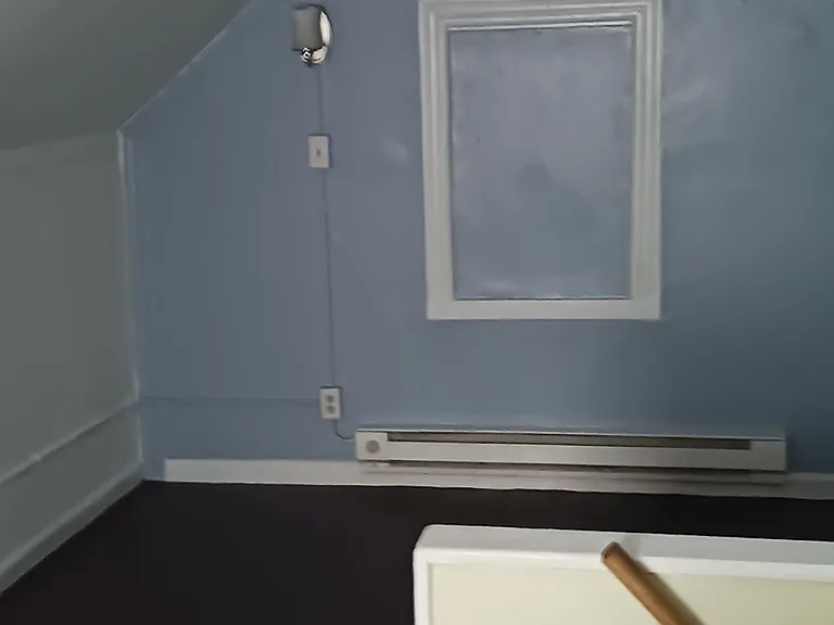536 Jischke St — Photo 8