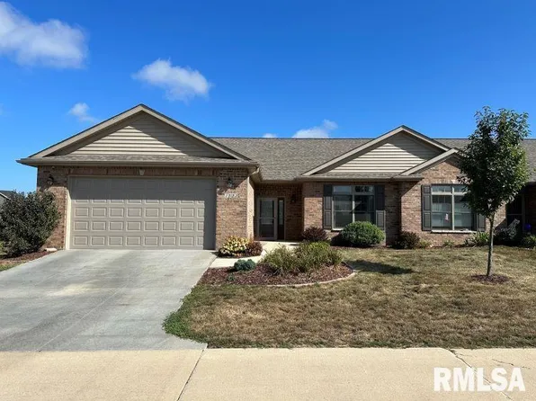 1522 17th St, Dewitt, IA 52742