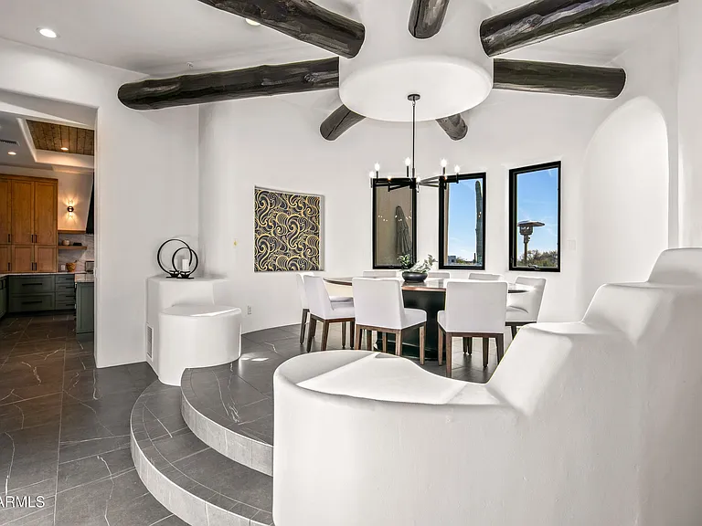 10029 E Calle De Las Brisas — Photo 15
