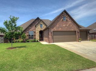 9312 N 93rd East Ave, Owasso, OK 74055