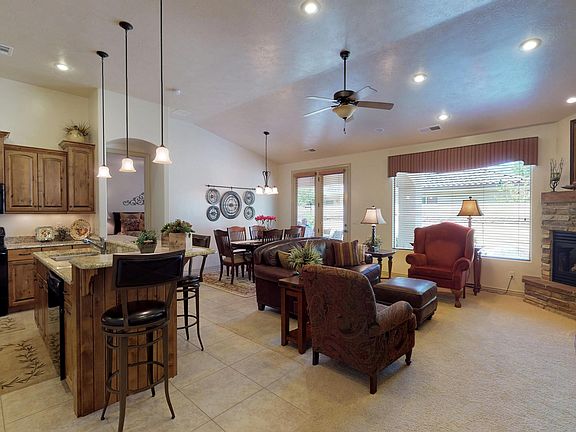 5th image of 145 S Crystal Lakes Dr Unit 112