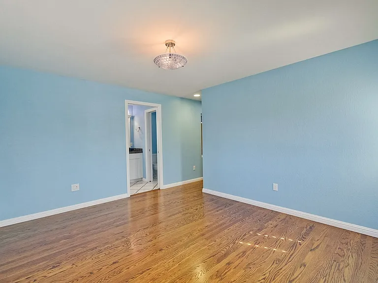 341 Hillsdale Ave — Photo 43