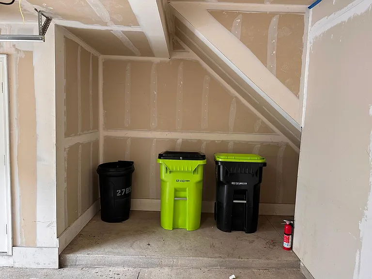 Garbage bins included and a fire extinguisher for safety
