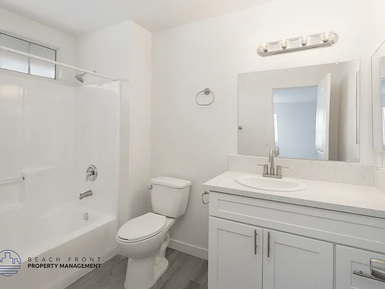 875 N. Olive St. — Photo 12